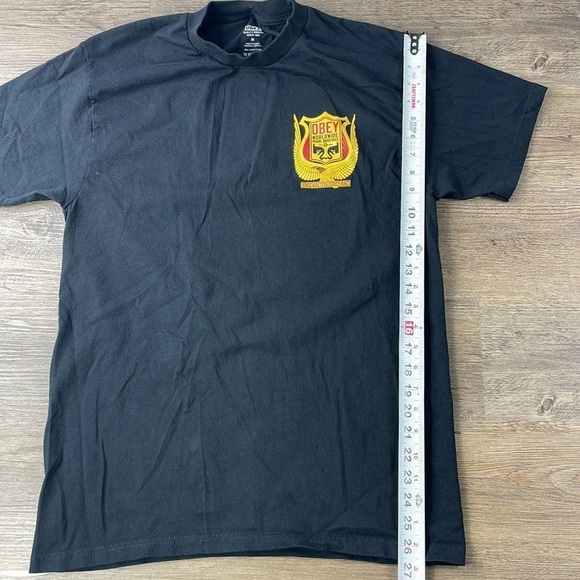 OBEY Mens Black Short Sleeve Tee Shirt, size Medium - Picture 4 of 7